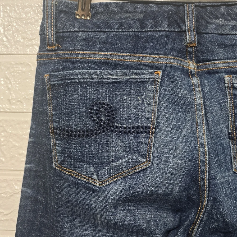Women's Distressed Premium Cotton Blue Denim Jeans By Seven7 Size 30 - Picture 3 of 12